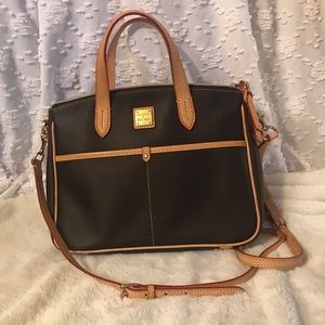 Authentic Dooney & Bourke purse! brand new condition